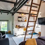 Bed & Breakfast Den Oude Hulsberg