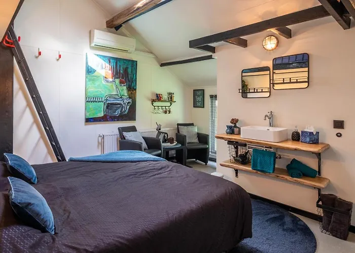 Bed & Breakfast Den Oude 3*